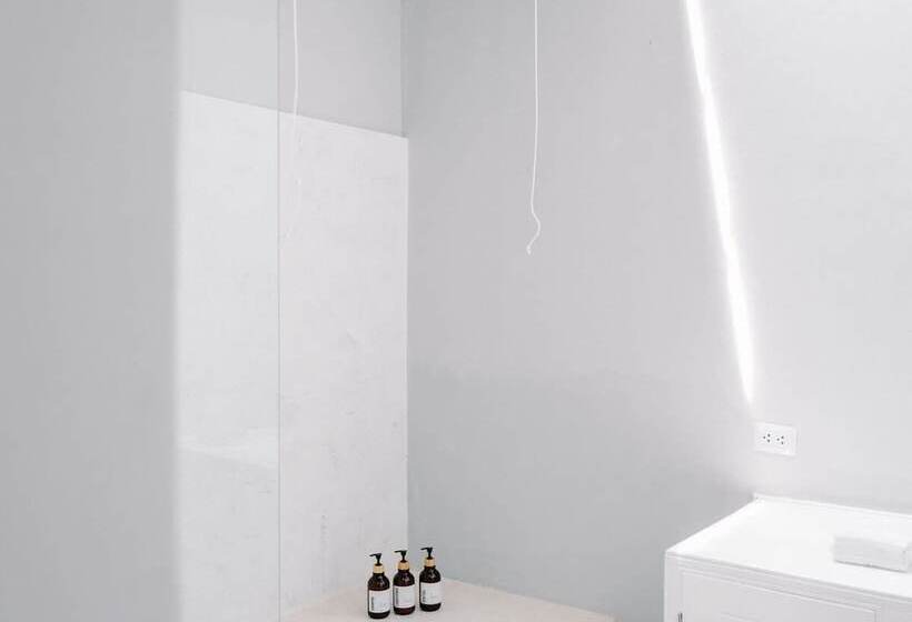 3br Baroque Villa With Spacious Terrace