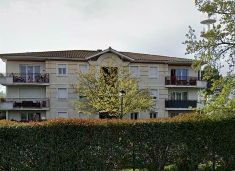 Au Cocon D Ornon Top Location Bordeaux