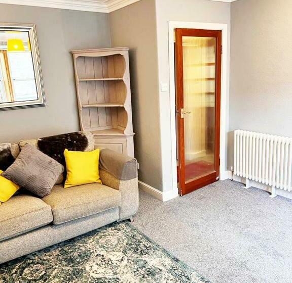 Dunbar Serviced Apartment