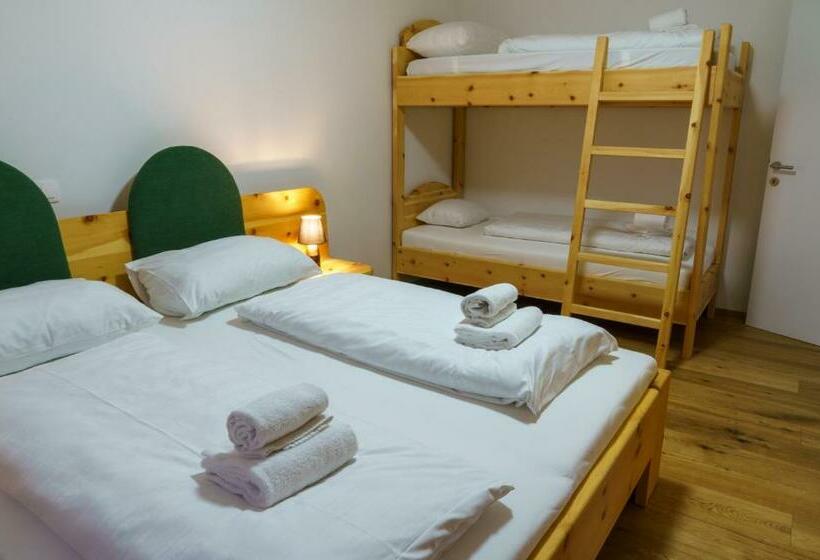 Luxescape Chalet Apartement Almzeit Skifahren Langlauf Traumaussicht Sauna Naturschutzgebiet