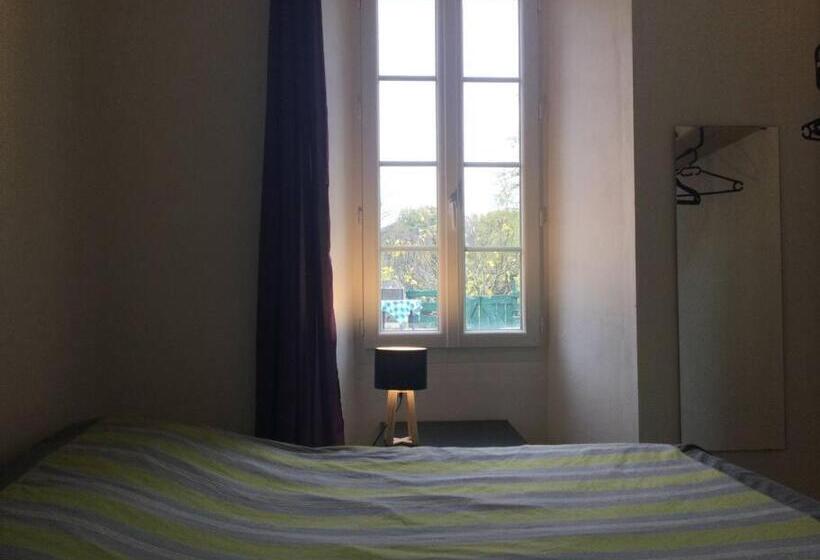 Grand Gîte Avec Piscine Le Presbytère De Savignac De Duras