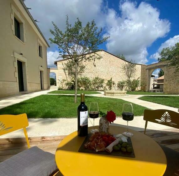 La Maison L Eperon, Stylish 5 Star Villa Surrounded By Vineyard Near Saint Emilion