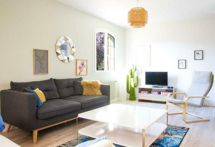 La Pergola   Superbe Maison Au Futuroscope !