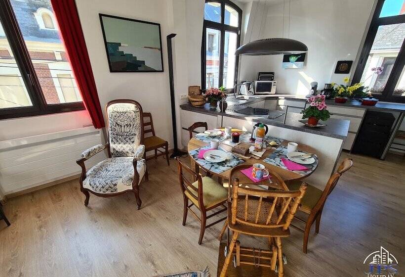 Le Phare Dieppois By Jps Holiday, Chaleureux Appartement Au Coeur De Dieppe