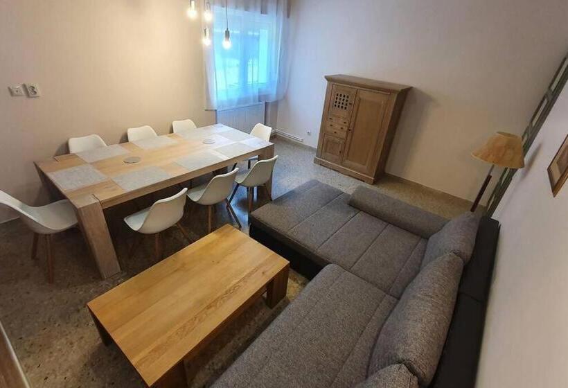 Lovely Mountain Apartment In The Alps