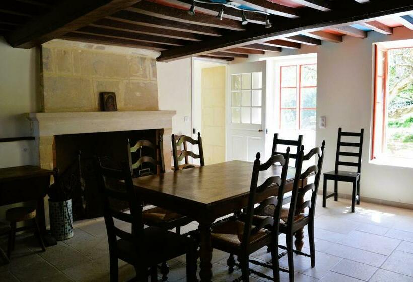 Maison Typique   Très Grand Jardin   7km De La Mer