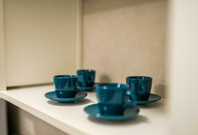 Mate  Apartments   Free Wifi & Air Conditional   Molfetta, Puglia, Italy