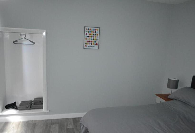 Sea Breeze Apartment Wick