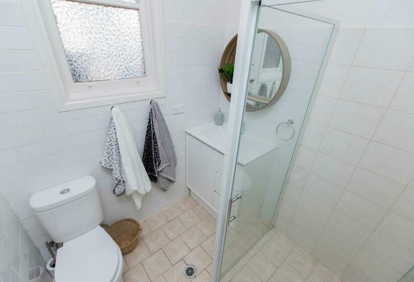 The Baylis Boutique Apartments   Stay On Baylis, Shopping Precinct, Free Parking