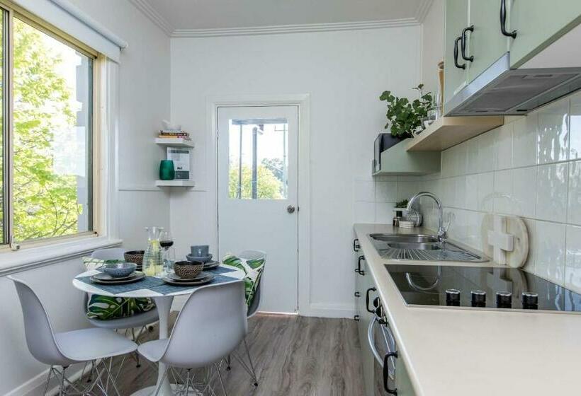 The Baylis Boutique Apartments   Stay On Baylis, Shopping Precinct, Free Parking