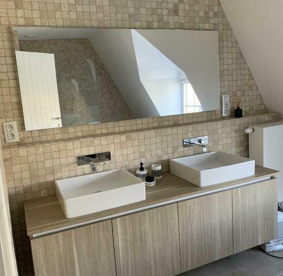 Un Toit Sur Les Monts