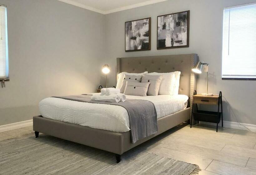 @ Marbella Lane   Elegant Home In Sj