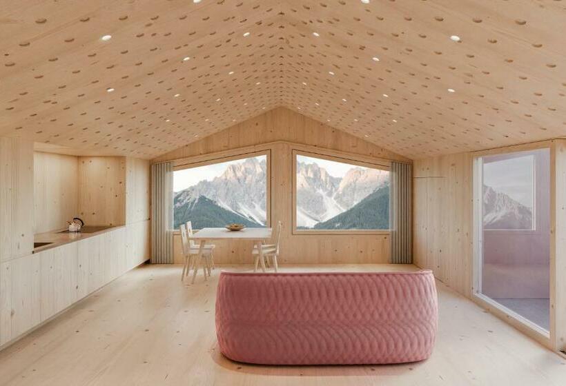 Atto   Suites & Cuisine