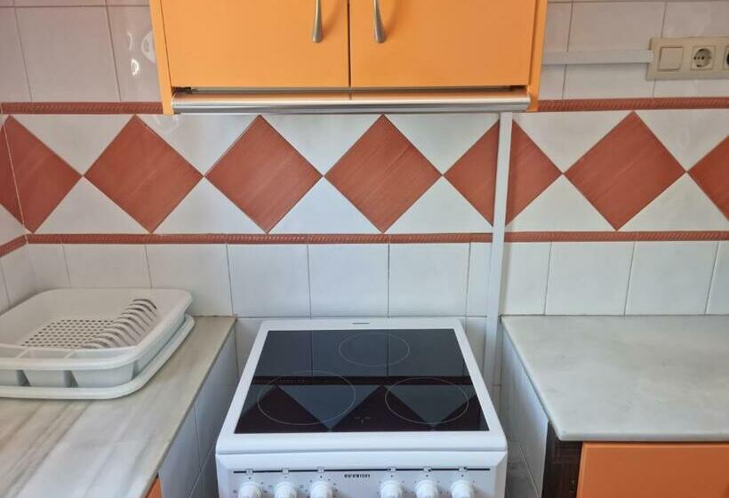 Carabela Vistas Al Mar