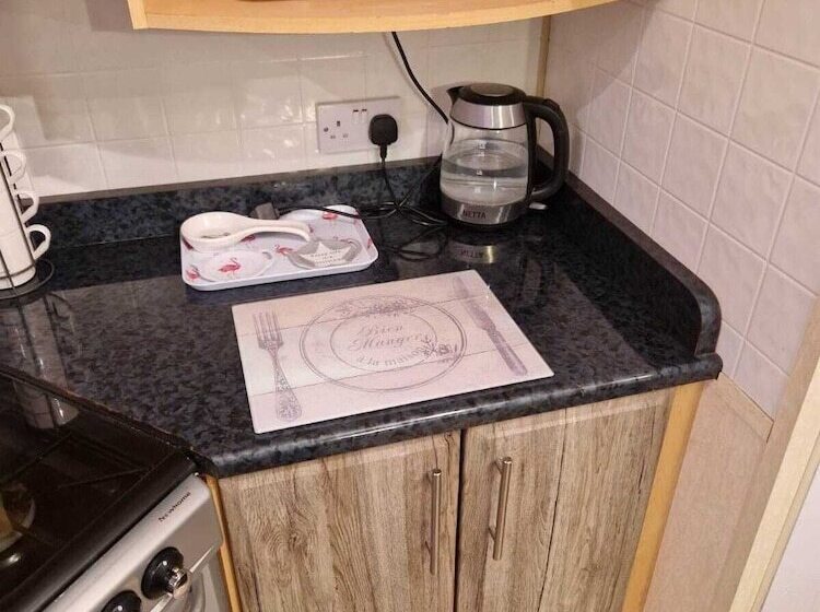 Discover Comfort Home From Home 8 Birth Caravan