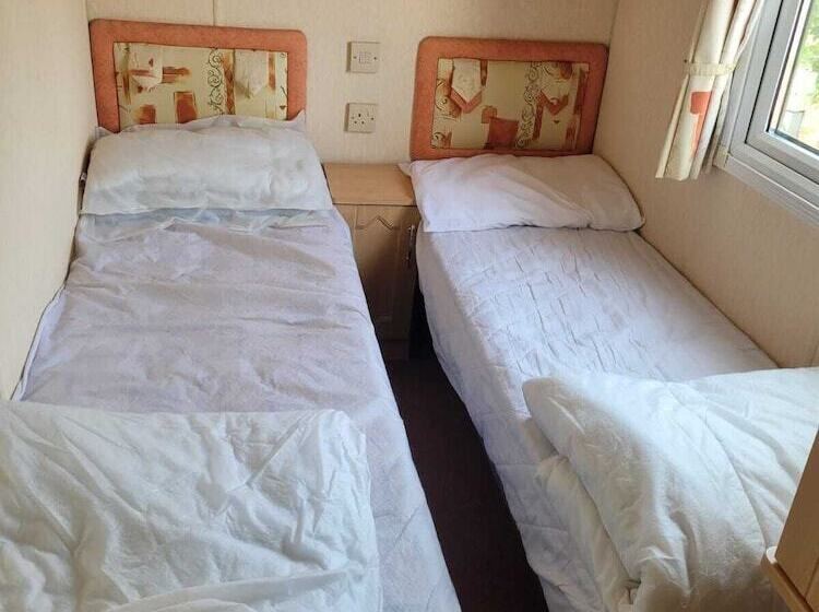 Discover Comfort Home From Home 8 Birth Caravan