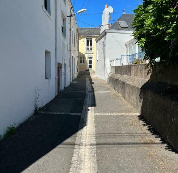 La Ruelle Des Bords De Loire   Classé 2