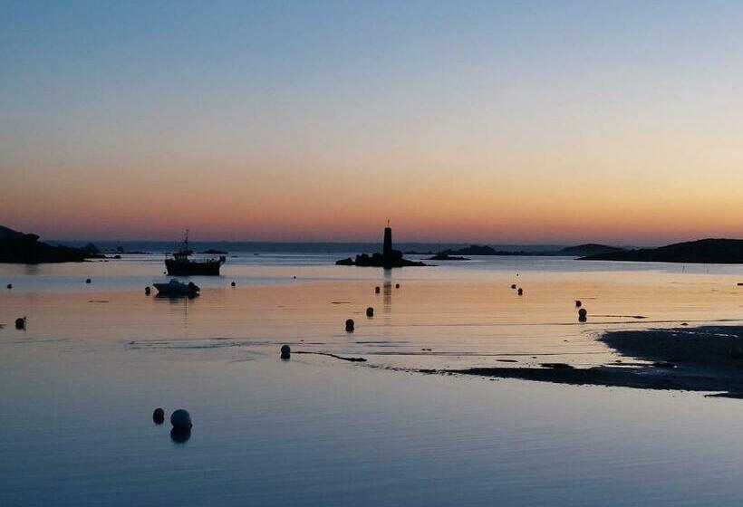 île Grande, Location Maison Saisonnière Chez Dom Et Cathy C