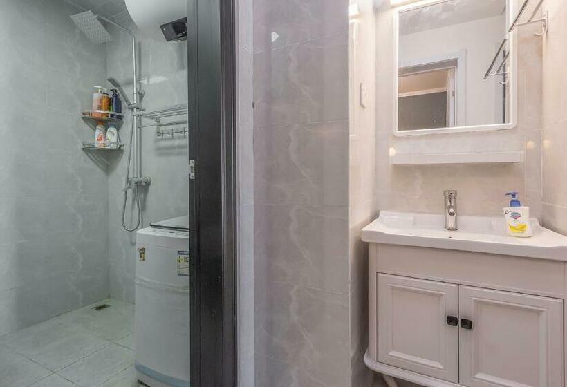 Locals Apartment House 50