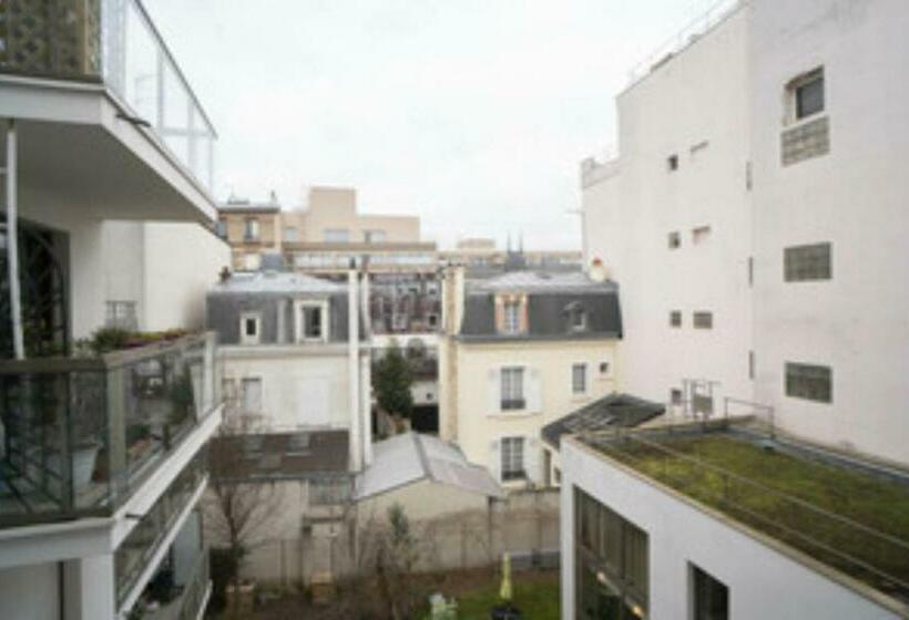 Lovely 1 Bedroom Unit With Free Parking On Premise