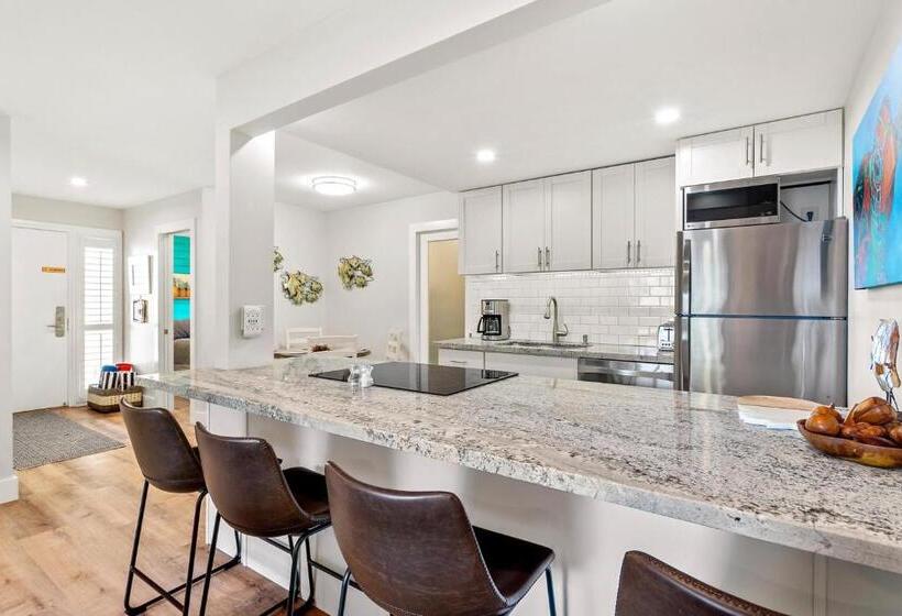 Romantic Beach Getaway A Safe Place To Stay