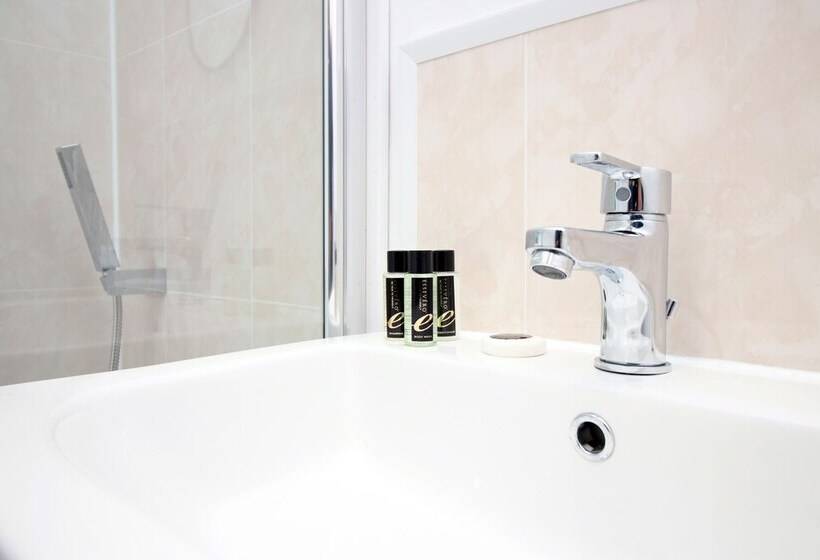 Minster House By Tŷ Sa