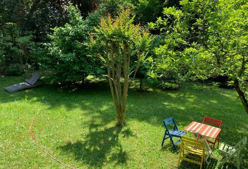 Obermais Garden Living