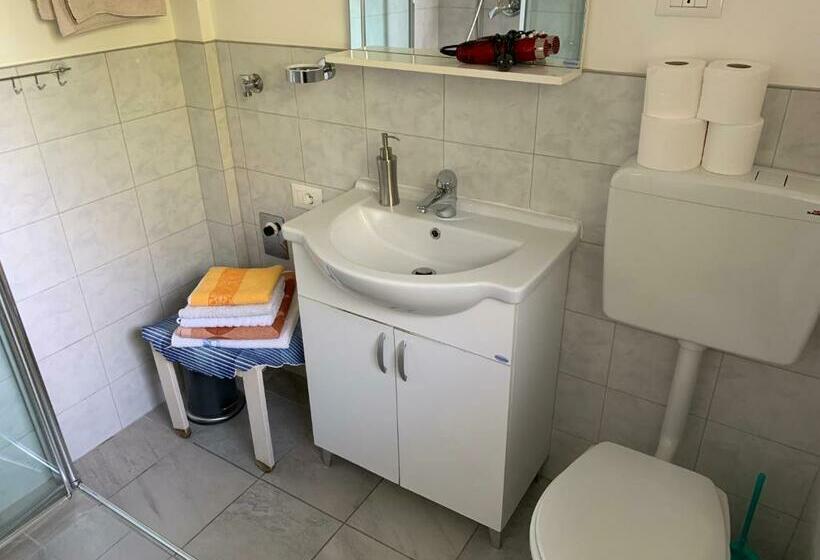 Obermais Garden Living