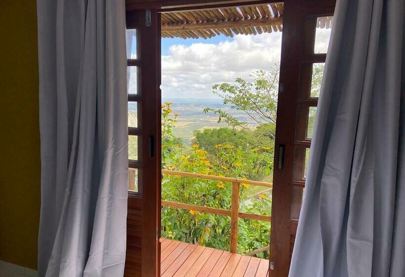 Refúgio Serra Negra Pe