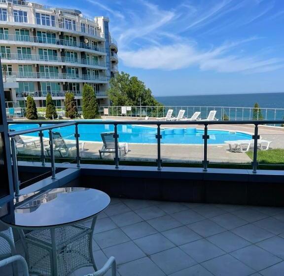 Silver Beach Sp Apartments