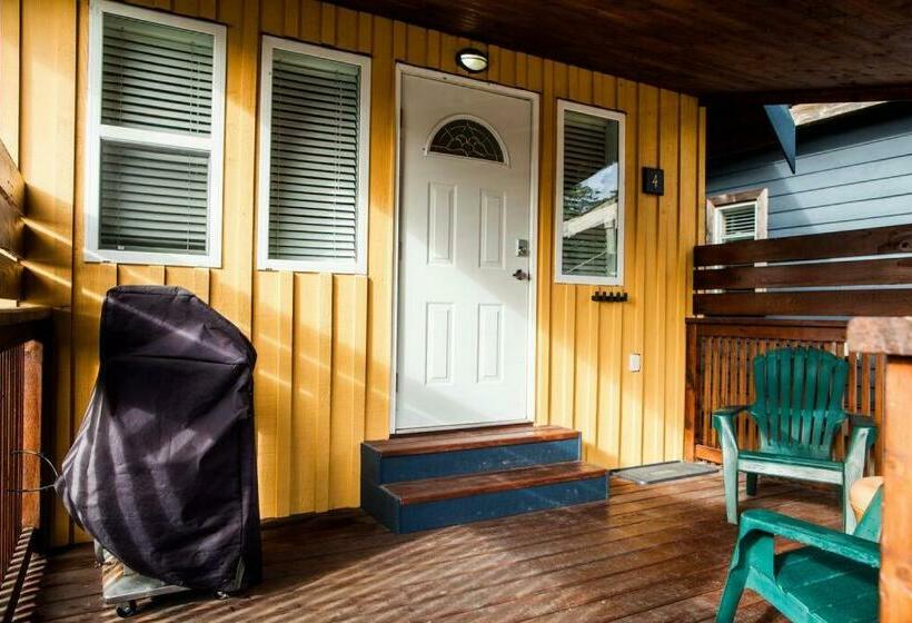 Surf Haven, Lofted Cozy Cabin Minutes To Beach