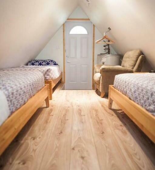 Surf Haven, Lofted Cozy Cabin Minutes To Beach