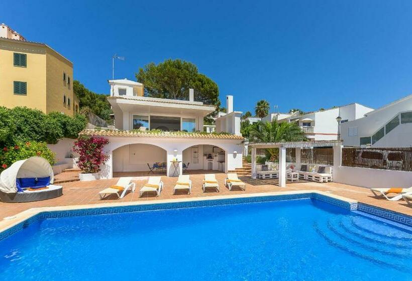 3001 Schöne Villa Am Meer In Sant Elm