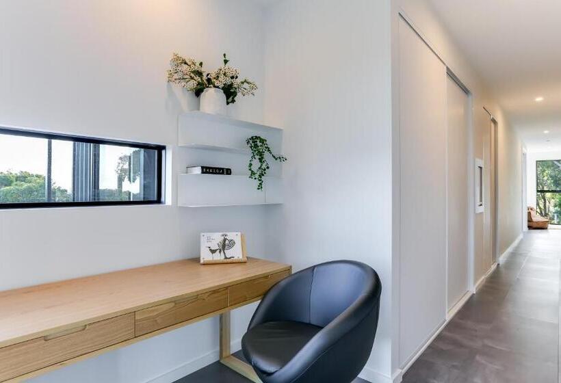 Carpe Artes  Architectural Bushland Home, Marg Riv