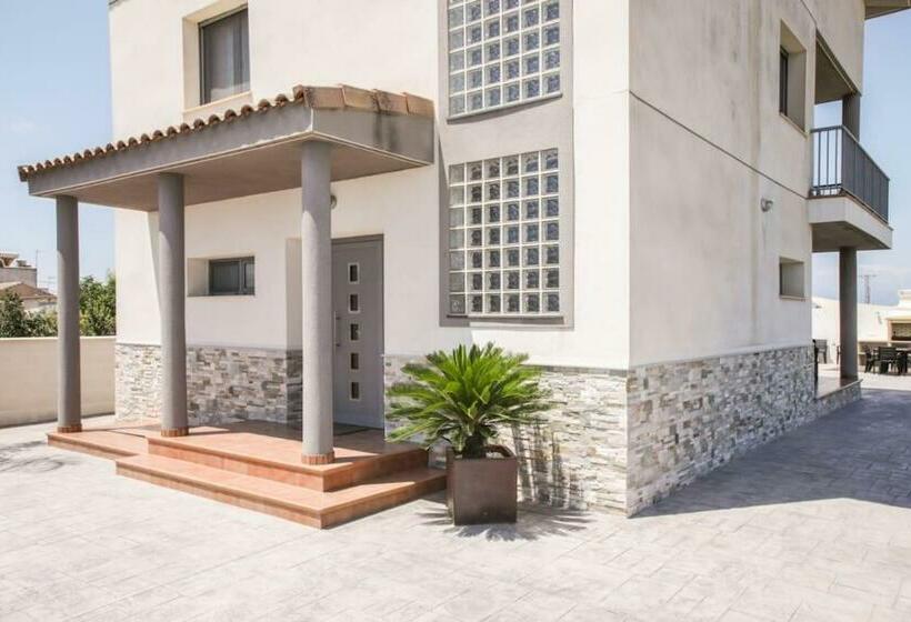 Estel   Chalet A 200m Del Río Ebro Con Piscina Privada Y Barbacoa