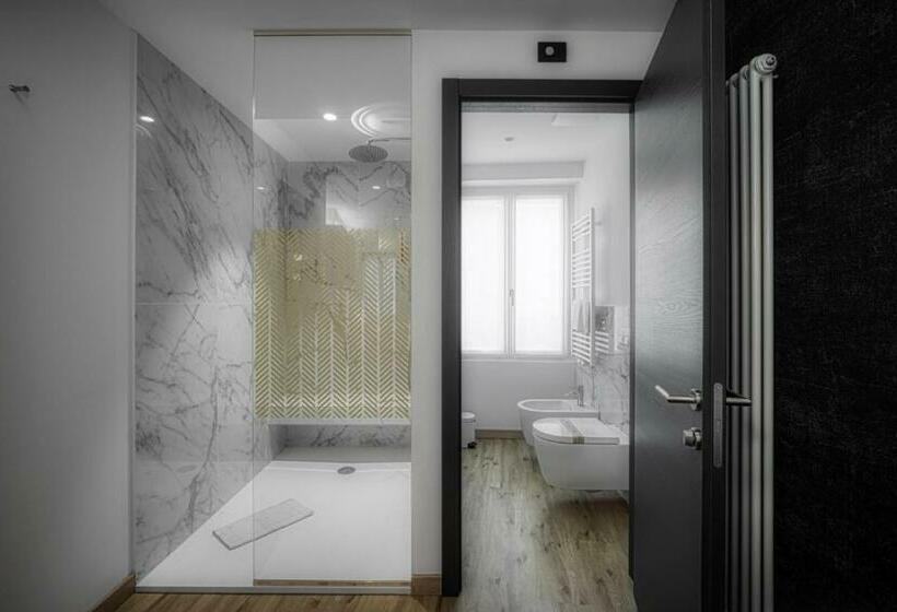 M Loft   Adults Only