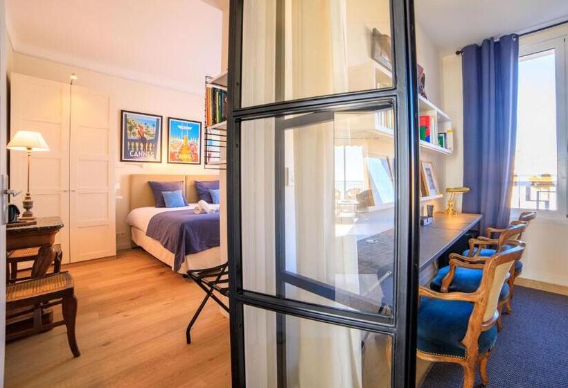 Magnifique Appartement Sur La Plage Près Du Centre   Palais De La Plage