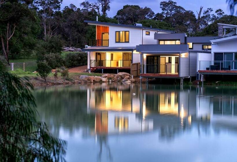 Maison Du Lac   House On Lake, Close To Town