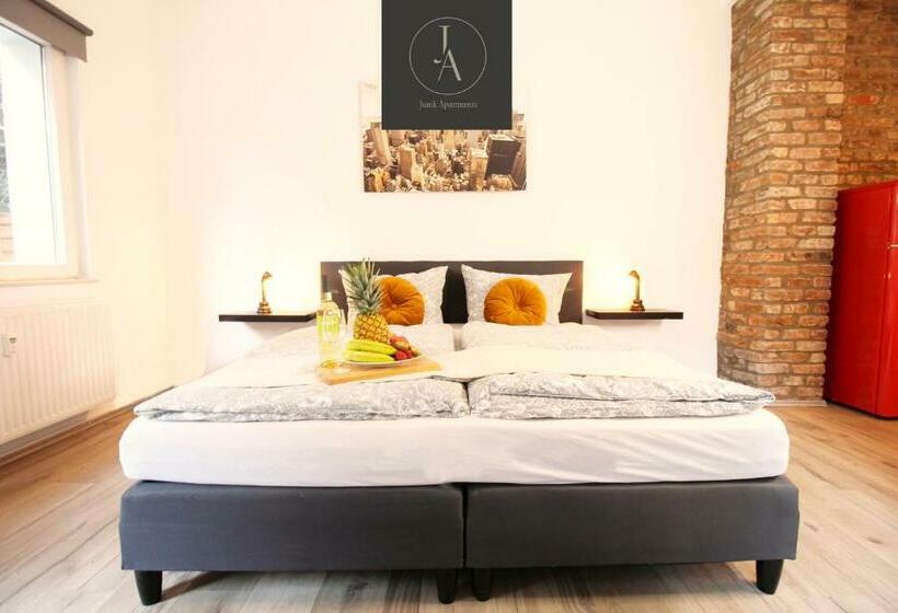 Moderne Apartments City Stadtnah  Junik Apartments