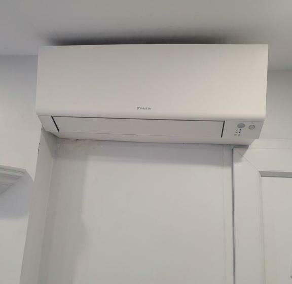 Restful, Lovely, Modern Studio In Excellent Location