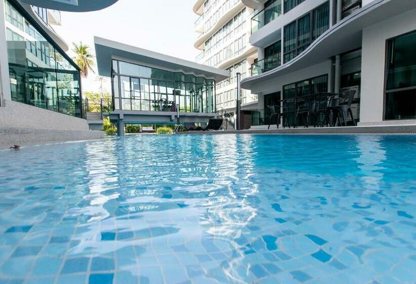 Sea Zen Condominium Bang Saray