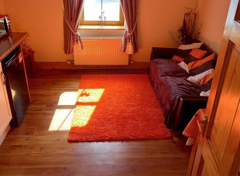Stunning 1 Bed Apartment Valentia Island