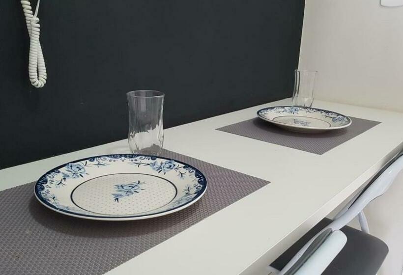 Flat Com Wifi, Pisicina E Estacionamento