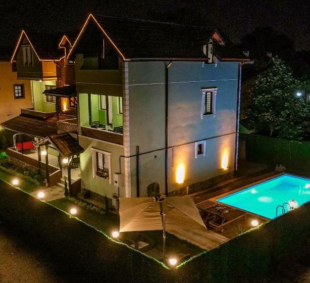 Villa Five Star