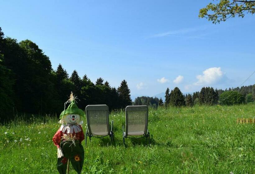 Villa Glory Mountain Lake Iseo Hospitality