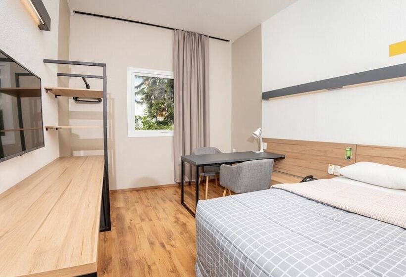 ホテル 10 Joinville