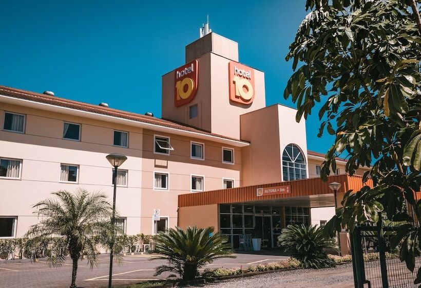 ホテル 10 Joinville
