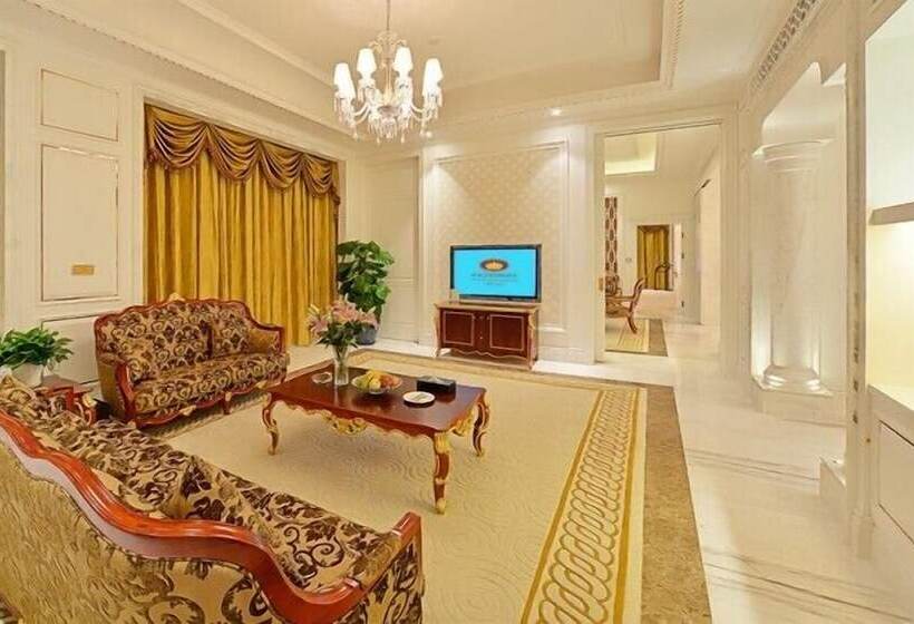 酒店 Eurasia Convention International