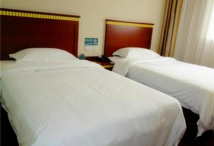Отель Greentree Inn Guangzhou Jichang Road Express