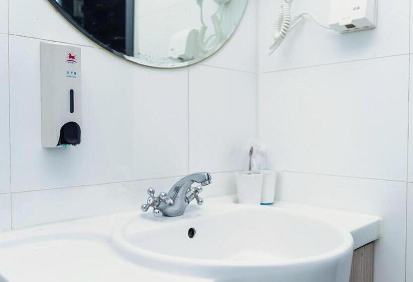 Hanting Hotel Zhengzhou Technology Market